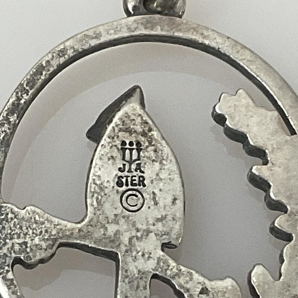 James Avery Bird Charm Sterling Silver Retired Songbird Branch Pendant 1" - Picture 4 of 7